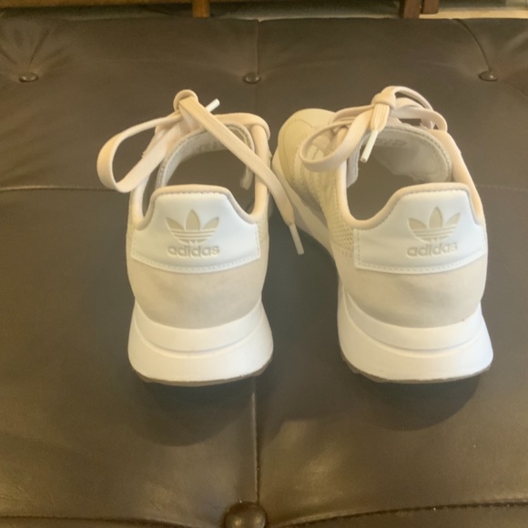 adidas Flashback  Womens  Sneakers, size 7 , - Picture 6 of 7